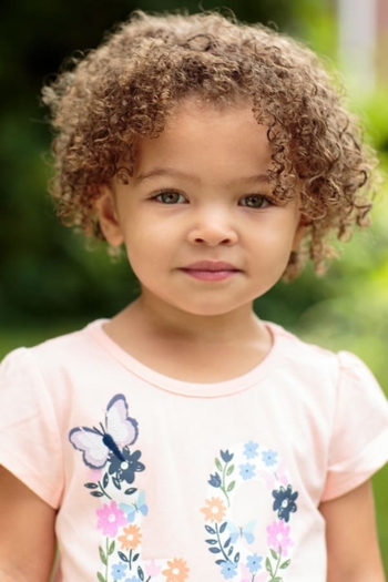 Actor Alexandra  Mary Reimer