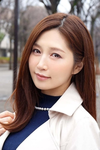 Actor Aki Sasaki