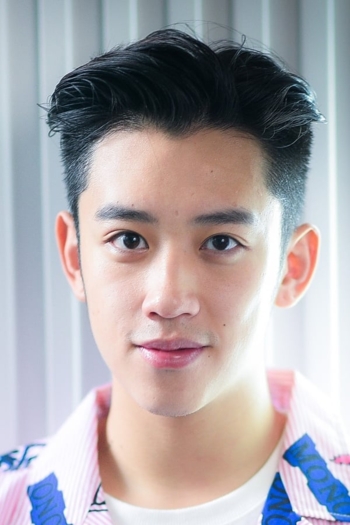 Actor Chen Mu
