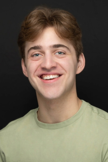 Actor Zach Schnitzer