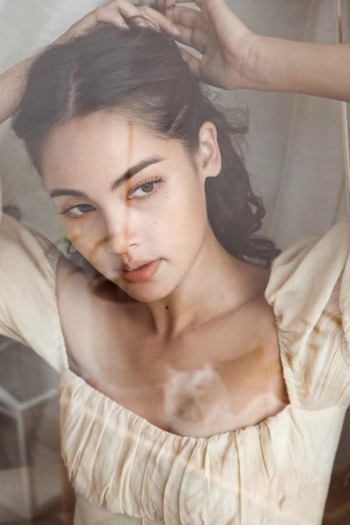 Actor Urassaya Sperbund