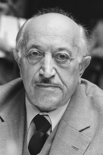 Actor Simon Wiesenthal