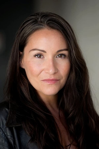 Actor Sarah Dawn Pledge