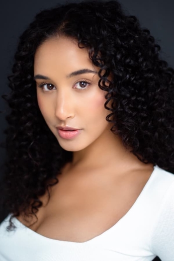 Actor Olivia Ryan Stern