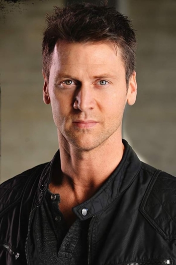 Actor Sean Rogerson