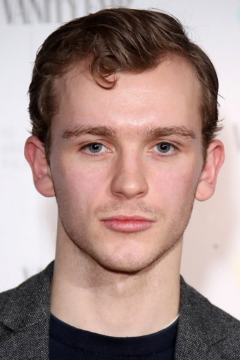 Actor Harry Lawtey