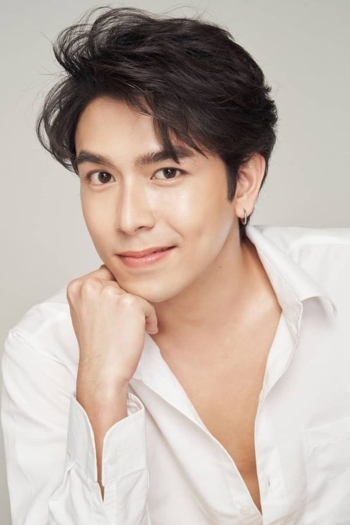 Actor Sittichok Pueakpoolpol
