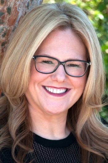 Book author Kristen Ashley