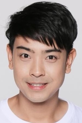 Actor Witawat Singlampong