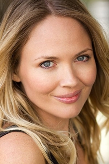 Actor Lara Cox
