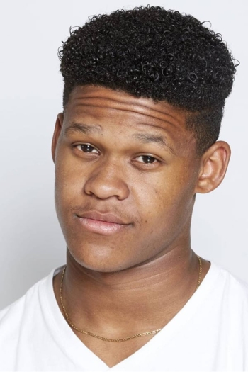 Actor Dillon Windvogel