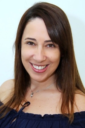 Book author Paula Pimenta