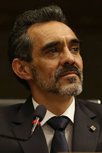 Actor Alfredo Espinoza