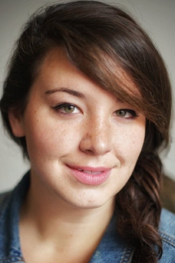 Actor Brooke Mulkins
