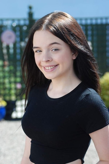 Actor Emily Flain
