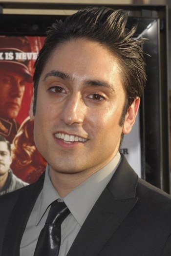 Actor Omar Doom