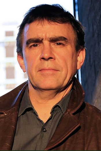 Actor Wyre Davies