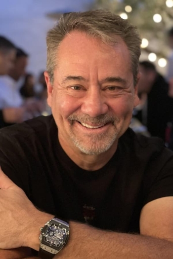 Actor Bill Weisberg