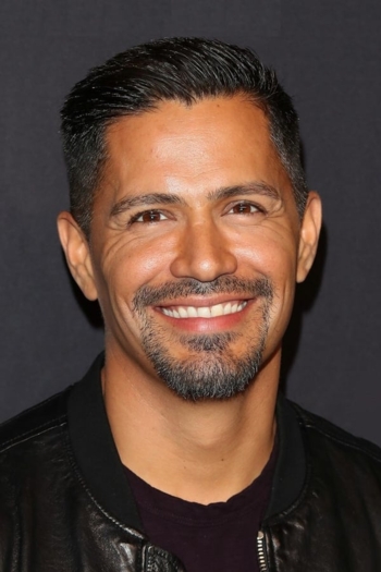 Actor Jay Hernandez