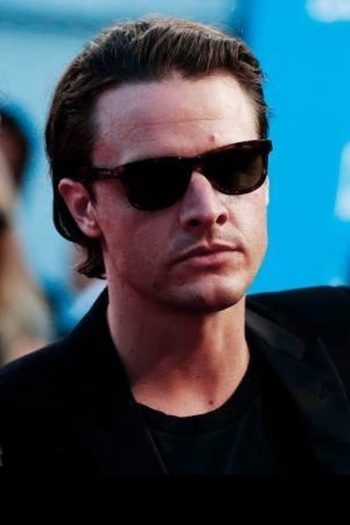 Actor Oscar Boyson