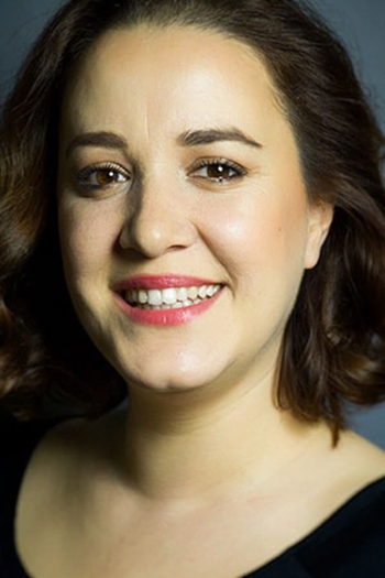 Actor Elif Çakman