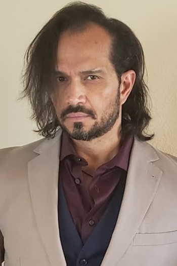 Actor Sidow Sobrino