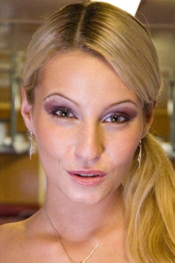 Actor Melissa Black