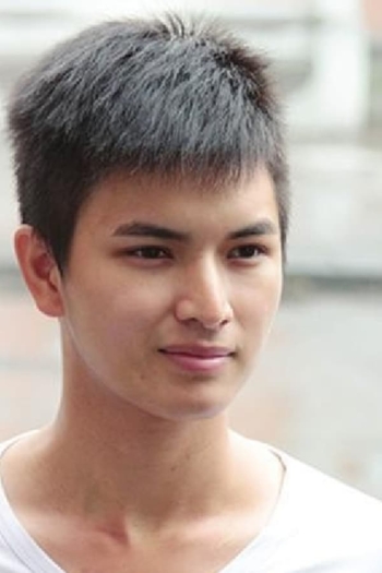 Actor Chen Bing Qiang