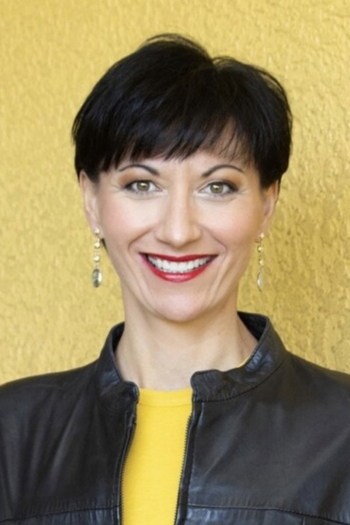 Actor Jessica Adams