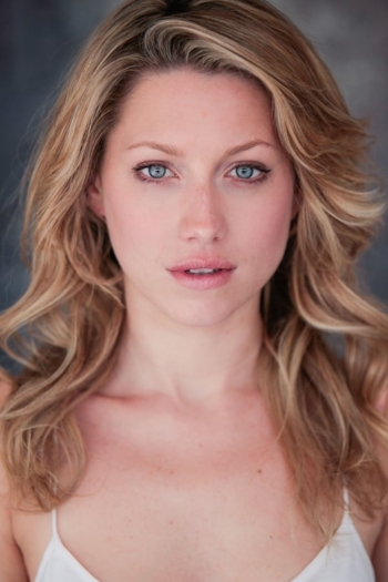 Actor Niamh Walsh