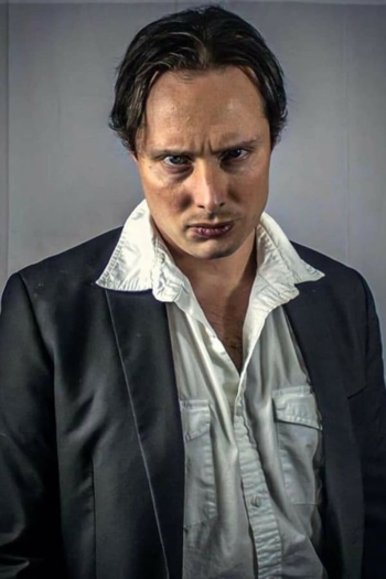 Actor Jon Devlin