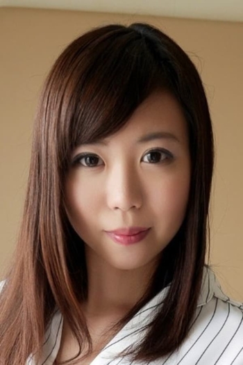 Actor Nanako Miyamura
