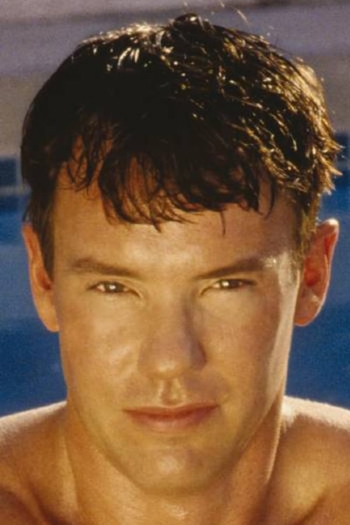 Actor Sean Dickson