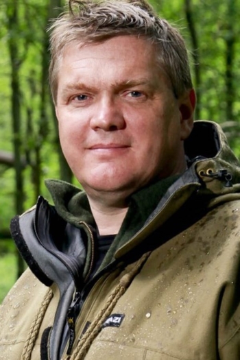 Actor Ray Mears