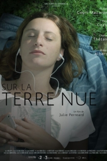 Sur la terre nue