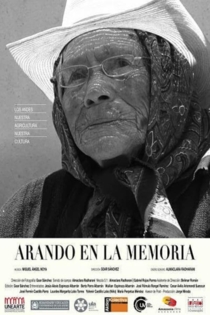 Arando en la memoria