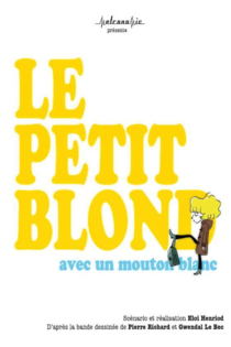Le petit blond avec un mouton blanc