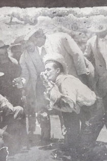 Por la hembra y el gallo