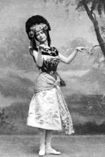 Danse javanaise par Mlle Cléo de Mérode.