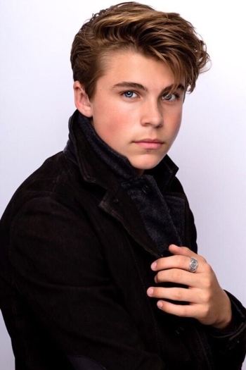 Actor William Lipton