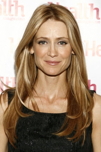 Actor Kelly Rowan