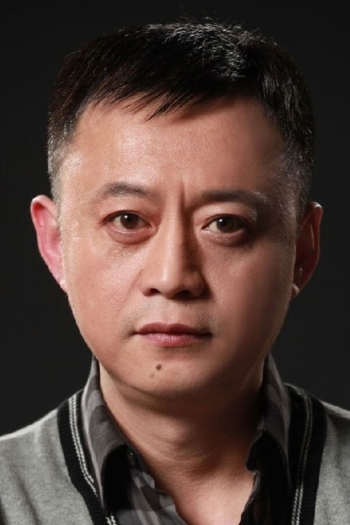 Actor Baode Wang