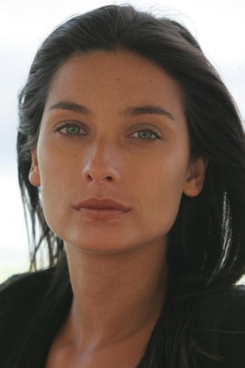 Actor Sarah-Jane George