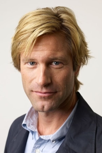 Actor Aaron Eckhart