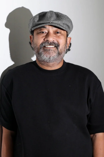 Actor Kiki Narendra