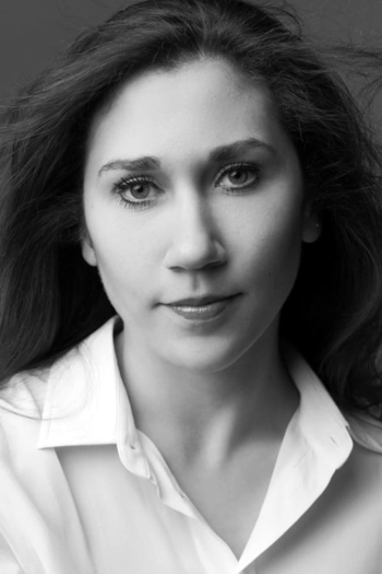 Actor Emilia Cadorin