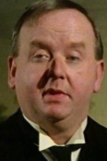 Actor Harold Innocent