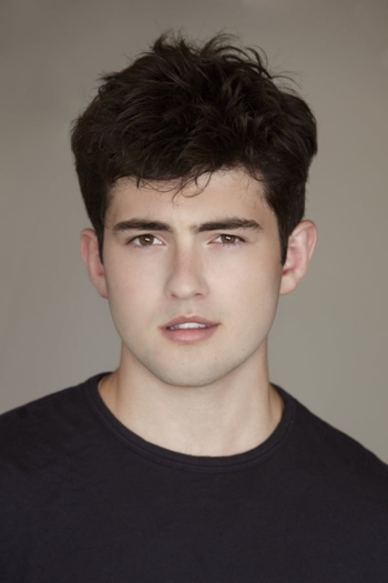 Actor Ian Nelson