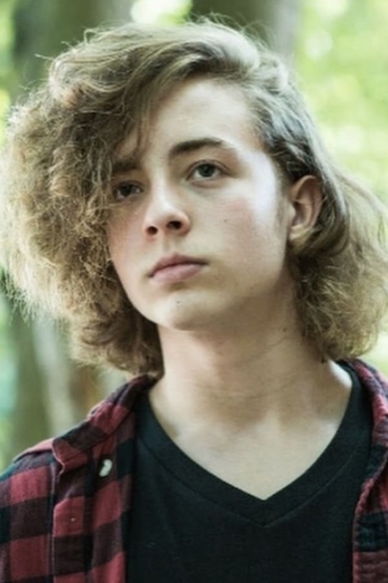 Actor Ethan Stutheit