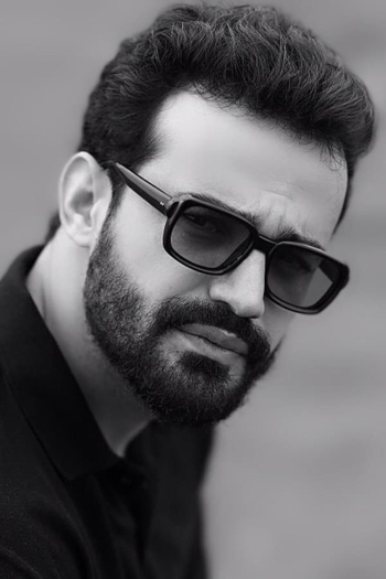 Actor Mohammad Reza Zhaleh